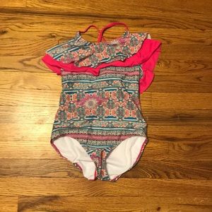 Girls one piece bathing suit